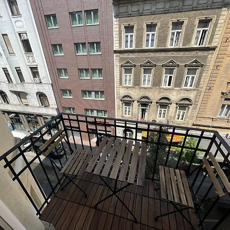 City Center 2, Cozy And Modern 2Br In The City Center ブダペスト エクステリア 写真