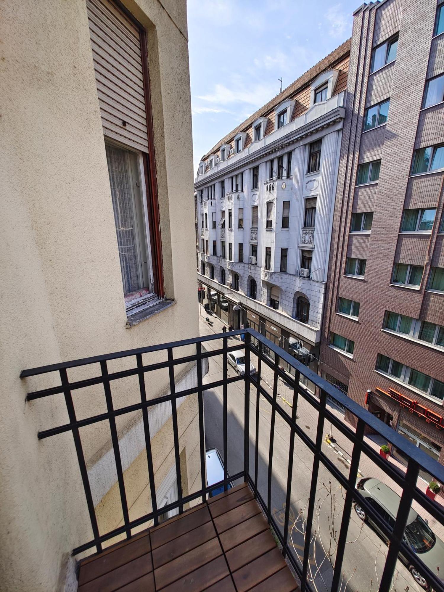 City Center 2, Cozy And Modern 2Br In The City Center ブダペスト エクステリア 写真