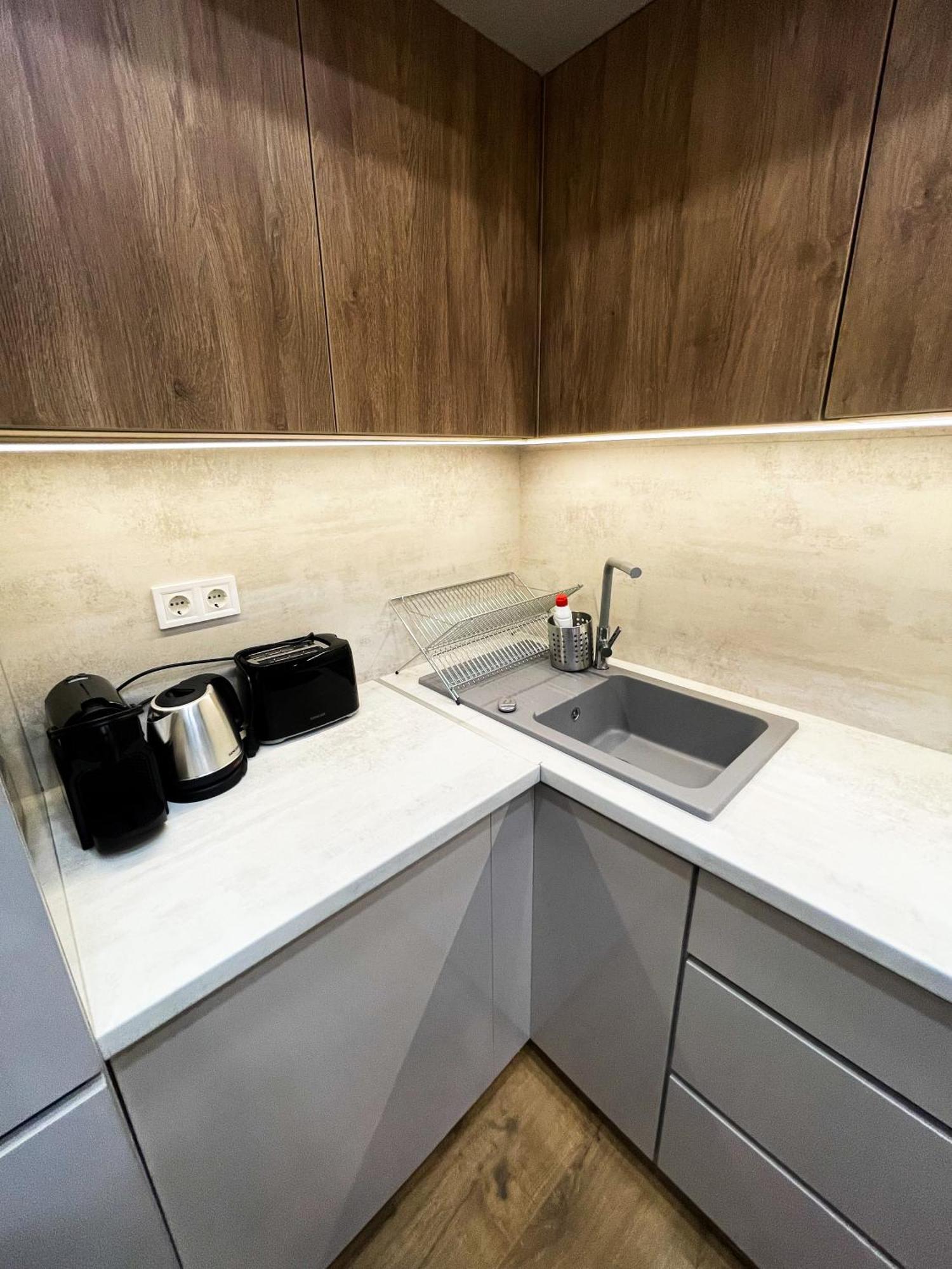 City Center 2, Cozy And Modern 2Br In The City Center ブダペスト エクステリア 写真